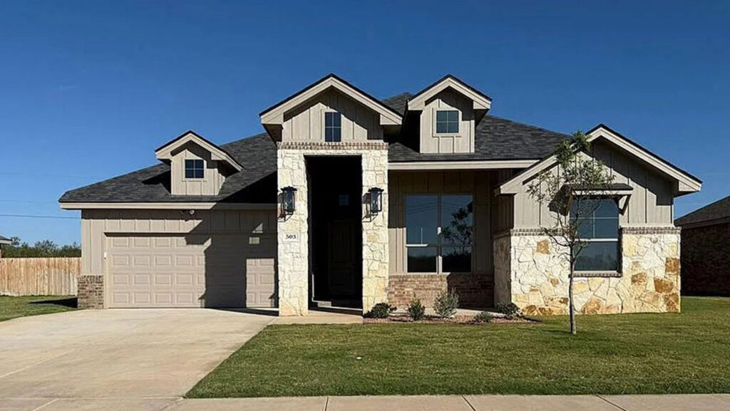 New home in Stone Creek Estates in Coahoma.